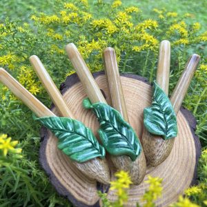 Kuripe de Bambu Tratado e Adorno de Folhas